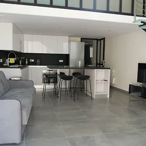 Loft Chic Et Moderne, Deco Industrielle Beausoleil